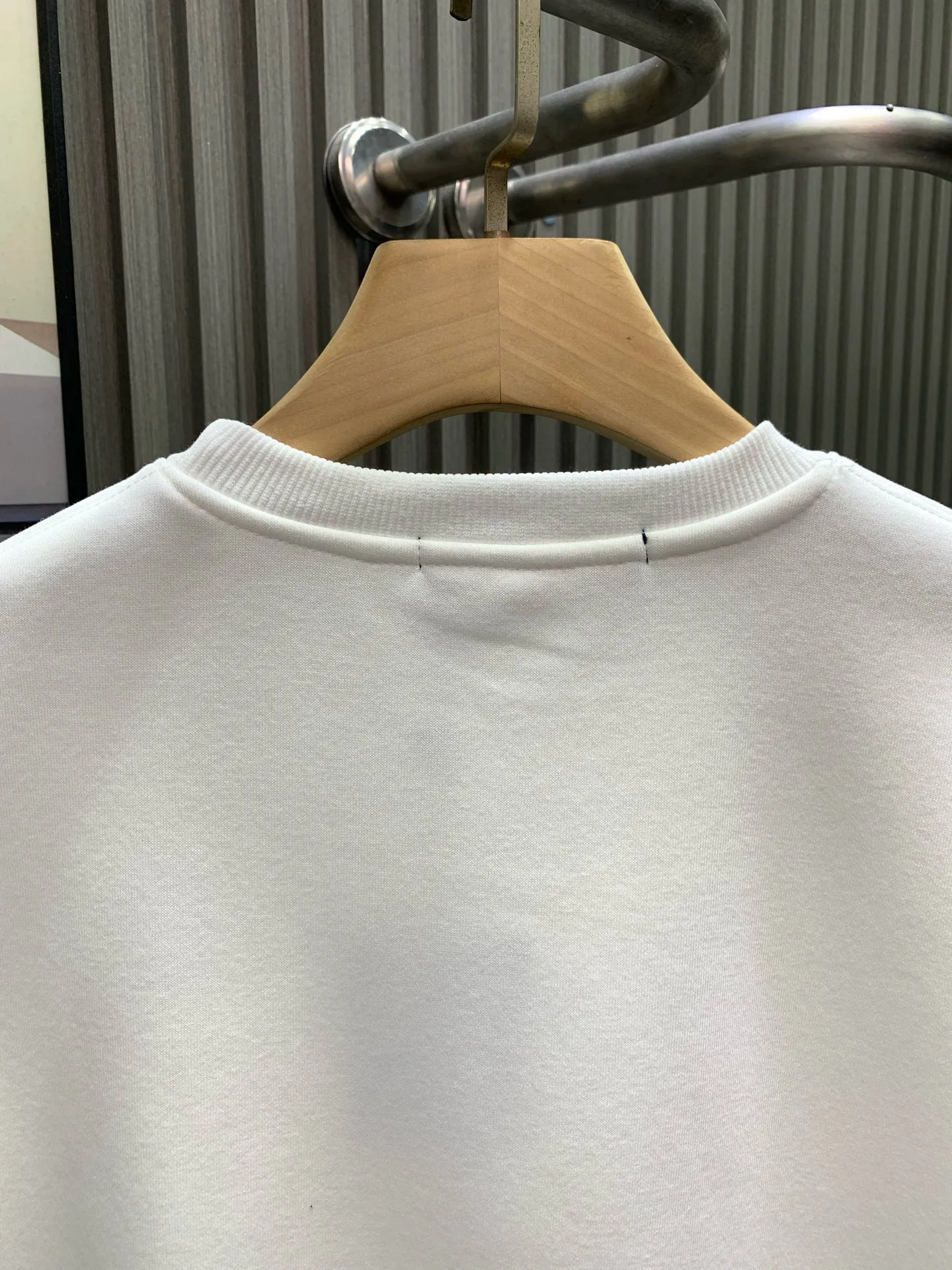 🅿️250 white